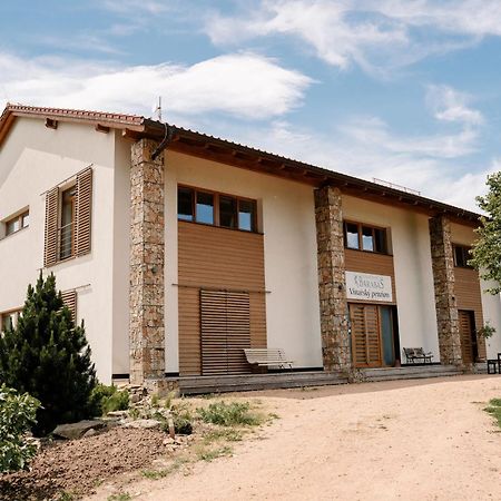 Vinarsky Penzion Strachotice Εξωτερικό φωτογραφία